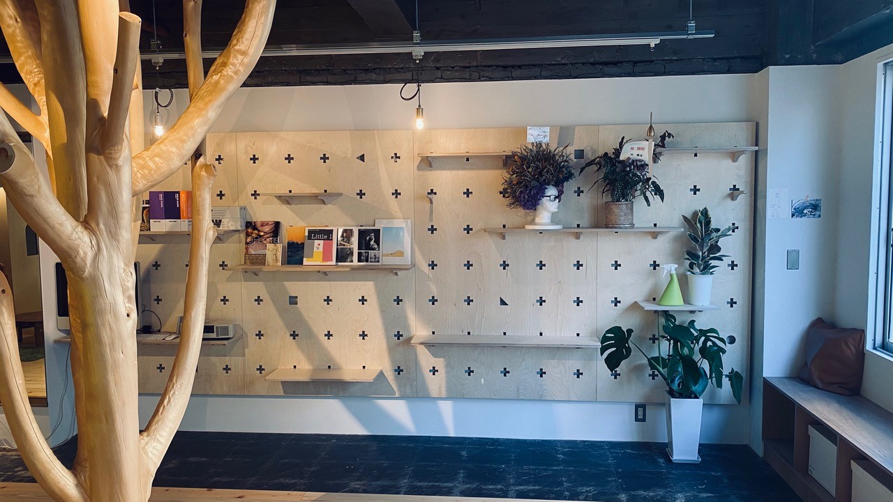 ■簡単に着脱できるマグネット式